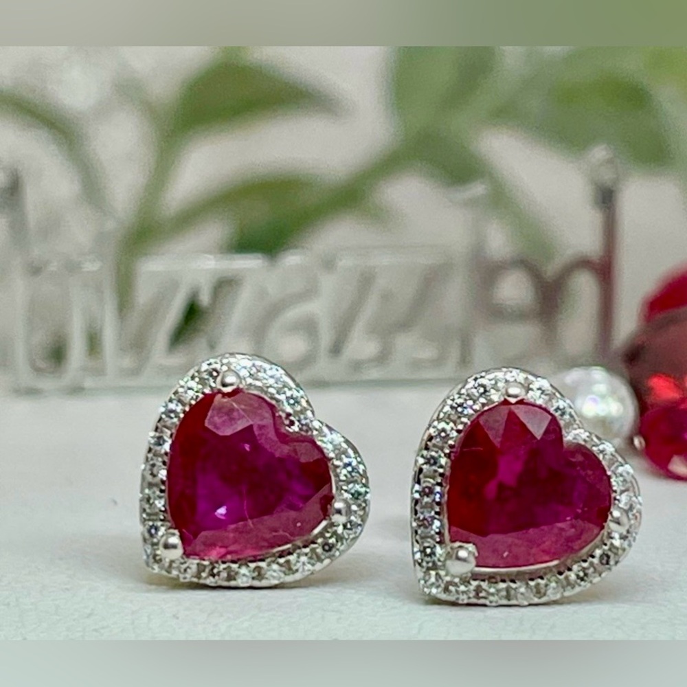 2.2ct Ruby Sapphire Silver Earrings 925 Heart cut